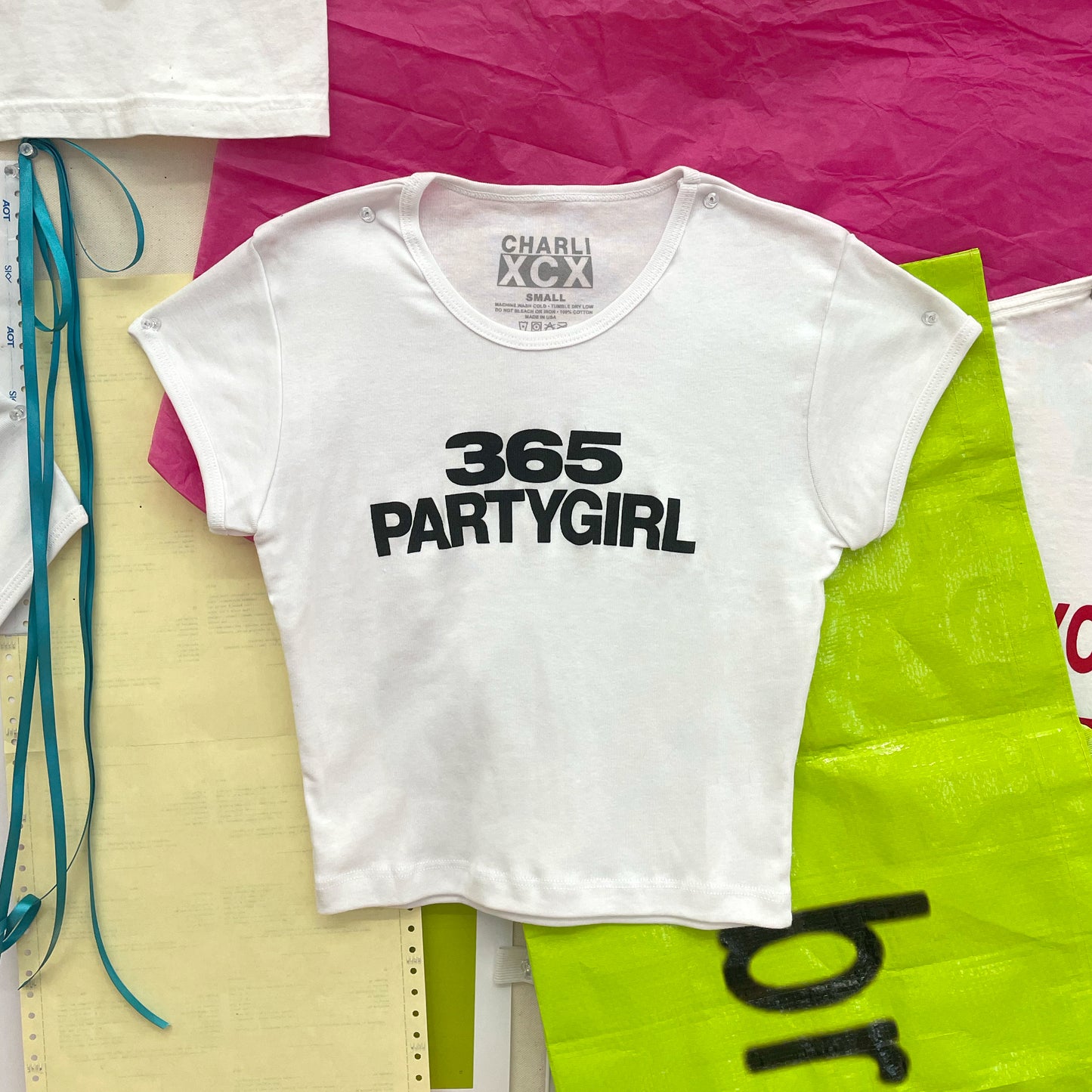 365 PARTYGIRL (baby tee)